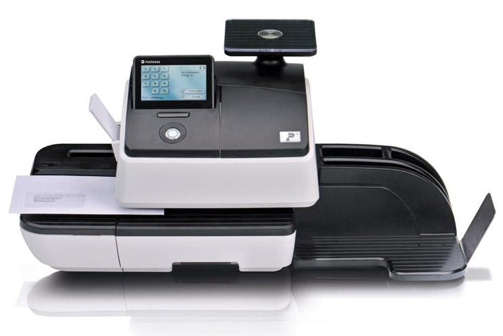 PostBase Classic mit Waage, Touchdisplay und Briefablage – Originalabbildung aus dem FP-Refurb-Angebot